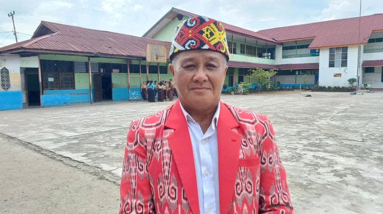 SMPN 2 Sintang Gagas Program No Toxic, Less Plastic