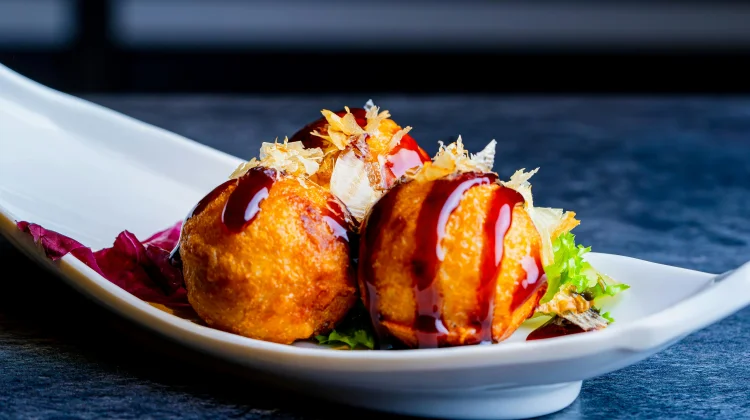 Jelajah Kuliner Jepang, Dari Gurihnya Street Food hingga Manisnya Dessert Klasik