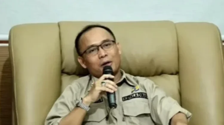 Pemkab Sintang Alokasikan Anggaran 10 Milyar Peningkatan Jalan Bulu Kuning –Libau