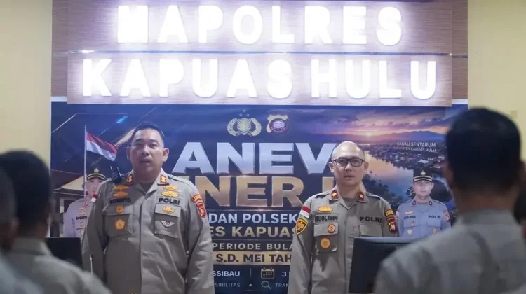 Kapolres dan Wakapolres Kapuas Hulu Pimpin Anev Kinerja Jajaran Polres dan Polsek