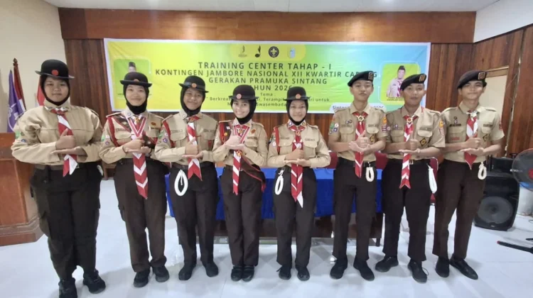 Kepala MTs Negeri 1 Sintang Apresiasi Kontingen Jamnas XII