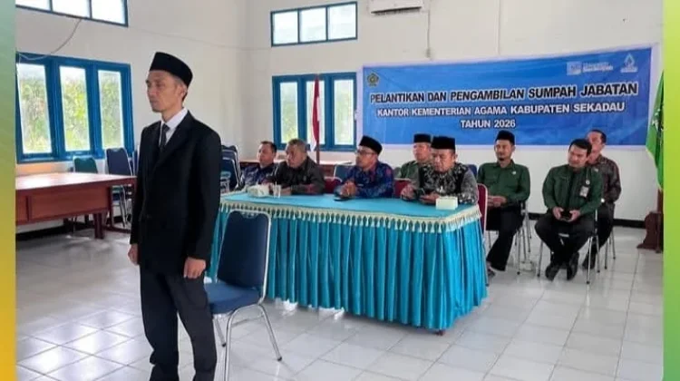 Kepala KUA Nanga Mahap Sekadau Dilantik