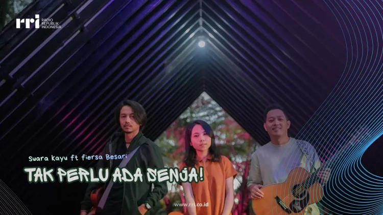 Makna Lirik Lagu 'Tak Perlu Ada Senja' - Suara Kayu ft Fiersa Besari