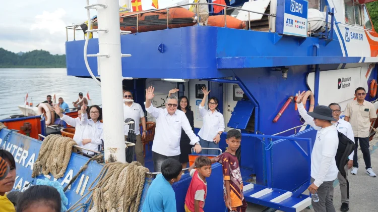 Teras Kapal BRI Layani Warga hingga Wilayah Kepulauan