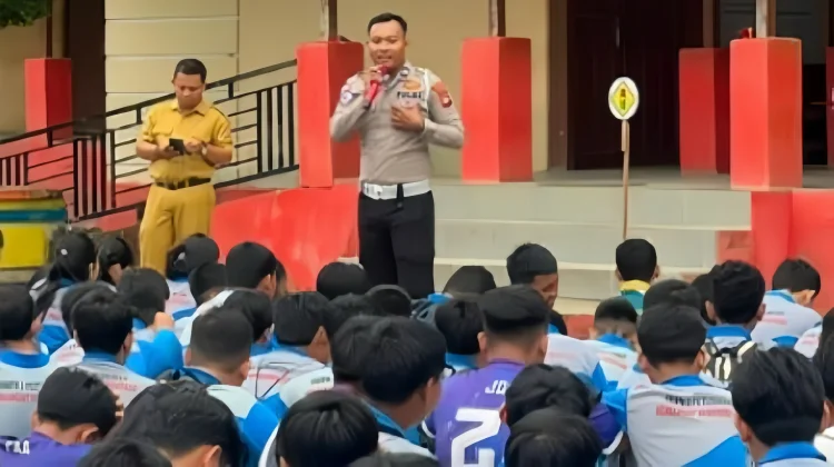 Polres Kapuas Hulu Adakan Police Goes To School