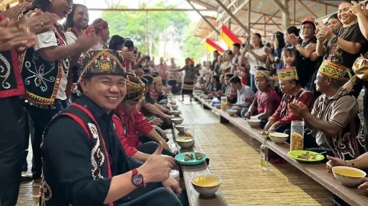 Gawai Dayak Nasrani Paroki Dismas Lanjak