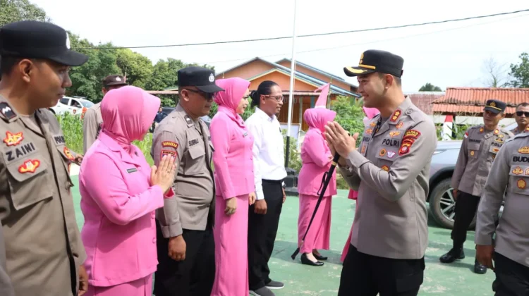 Kapolres Sekadau Lakukan Kunjungan Kerja Perdana ke Tiga Polsek