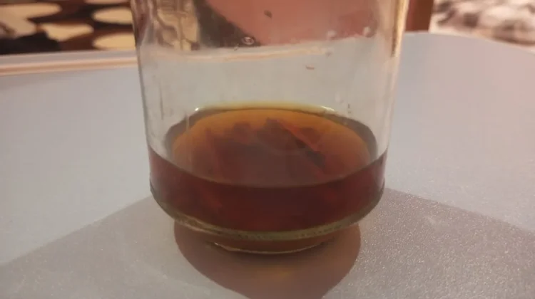 Obat Kumur Alami dari Cengkeh dan Kayu Manis