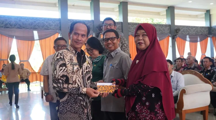 126 Guru di Sintang Bersiap Memasuki Masa Pensiun Tahun 2027