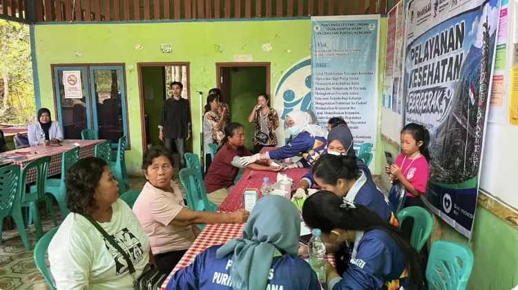 Dinkes Kapuas Hulu Berikan Pelayanan Kesehatan di Daerah Terpencil