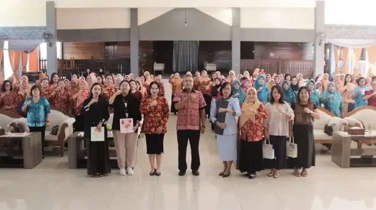 DWP Kabupaten Sintang Menggelar Talkshow Wirausaha Perempuan