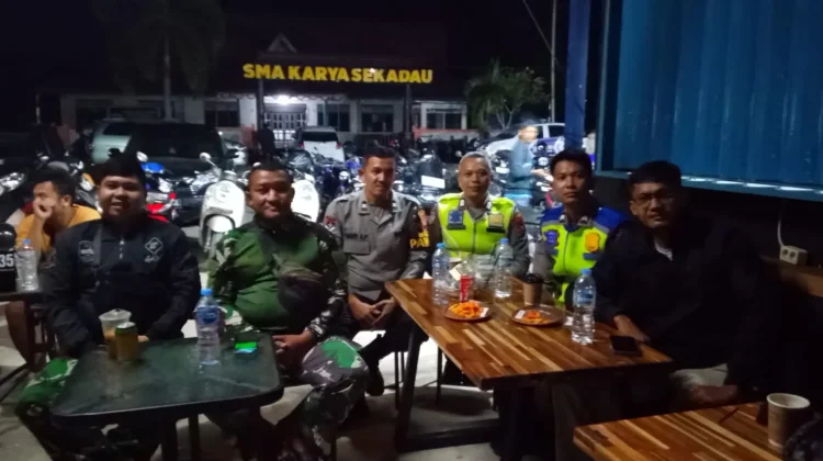 Nobar Prancis vs Spanyol Kolaborasi Polisi, TNI, Bersama Warga Sekadau