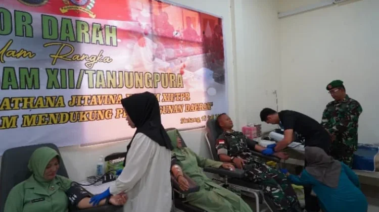 HUT ke-68 Kodam XII/Tanjungpura, Korem 121/Abw Adakan Aksi Donor Darah