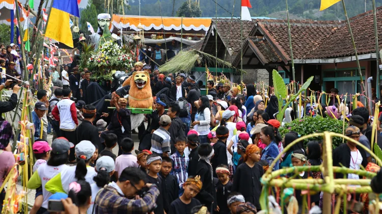 Ragam Jenis Kebudayaan Berdasarkan Sifatnya