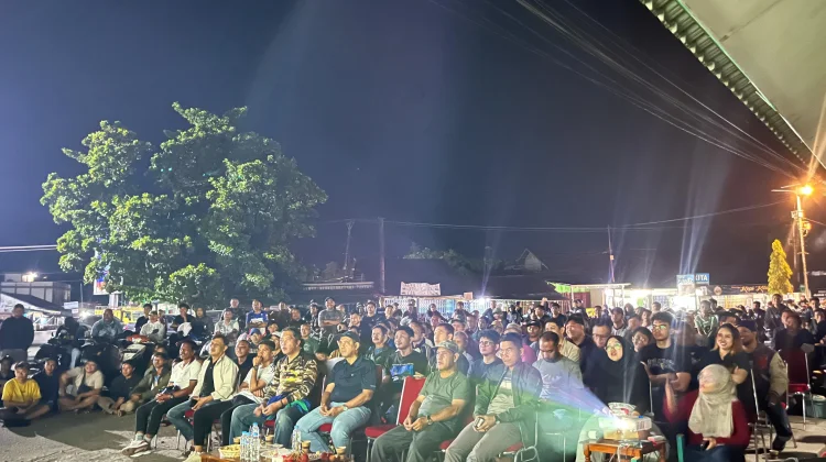 Warga Antusias Nobar Final Pildun 2026 Bersama RRI Sintang dan Korem 121/ABW