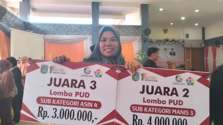 Pelaku UMKM Sintang Unjuk Kreativitas Raih Penghargaan