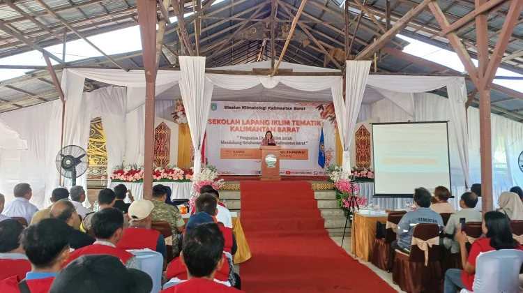 PPL Diminta Jadi Penyambung Informasi Iklim untuk Petani Sintang