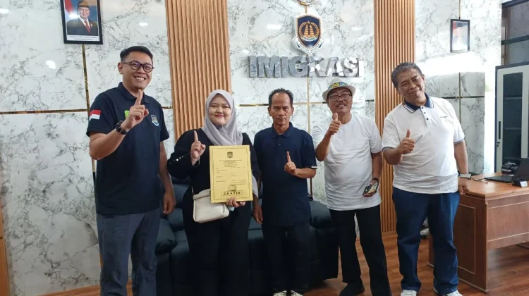 Bupati Sintang Resmikan Layanan Paspor Ceria, Permudah Akses Keimigrasian Warga