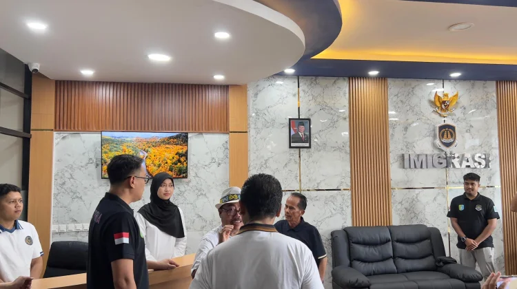 Pelayanan Paspor Hadir di MPP Bumi Senentang