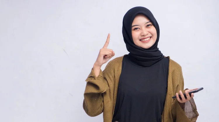 Tips Sederhana Cegah Rambut Rusak saat Pakai Hijab