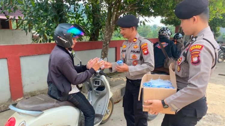 Polres Sekadau Berikan Edukasi Tindakan Sosial