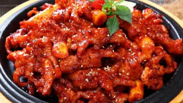 Bahaya Terlalu Banyak Konsumsi Makanan Pedas