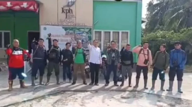 Tim Patroli Batas Negeri UPT KPH Sintang Utara Lakukan Patroli di Perbatasan