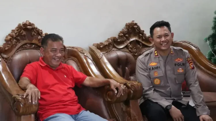 Kapolres Melawi Silaturahmi ke Tokoh Dayak, Ajak Bersama Jaga Melawi