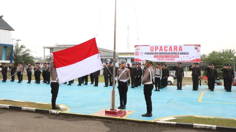 Upacara HUT ke-81 Kemerdekaan RI di Polres Sekadau Berlangsung Khidmad