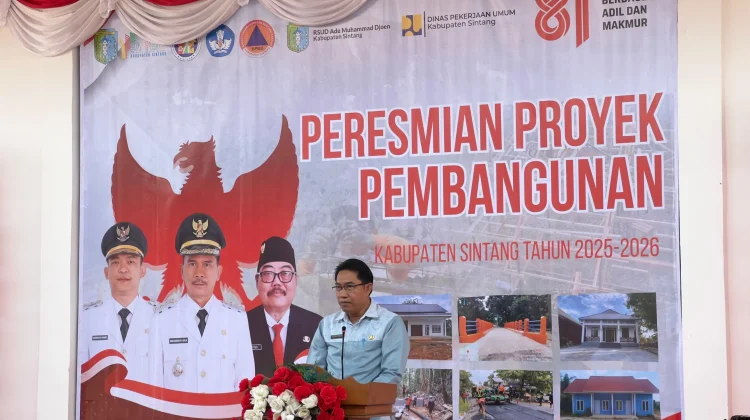 Pemkab Sintang Resmikan 22 Proyek Pembangunan di Sejumlah Sektor