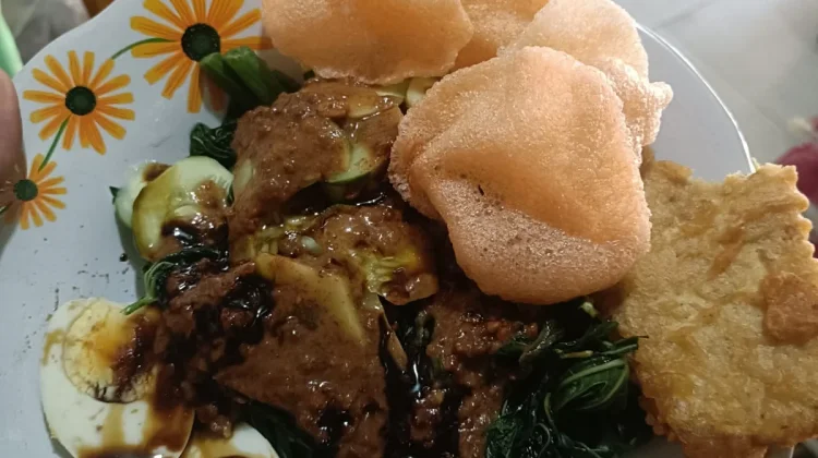 Makanan Sehat Tradisional Khas Indonesia, Mudah ditemukan