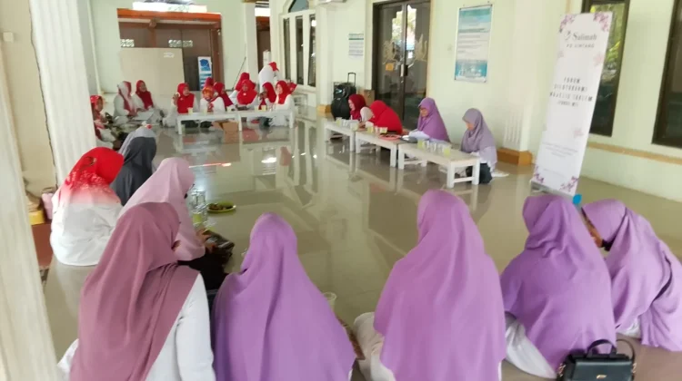 Salimah Sintang Adakan Kunjungan Silaturahmi Majelis Taklim
