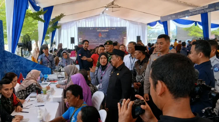 Dinkes Kapuas Hulu Gelar Pelayanan Kesehatan Gratis di Perbatasan