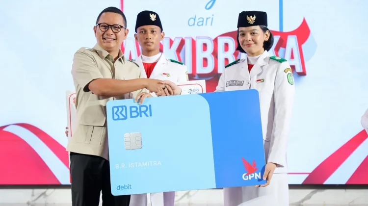 BRI Berikan Dana Pendidikan untuk Paskibraka Tingkat Pusat