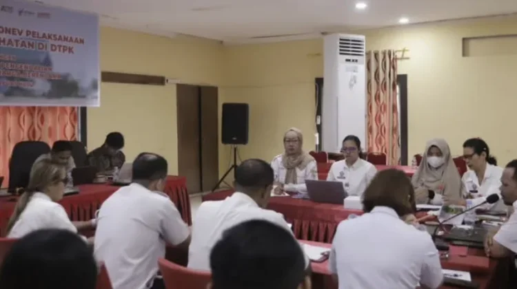 Kemenkes dan Dinkes Kapuas Hulu Perkuat Pelayanan Kesehatan di Wilayah DTPK