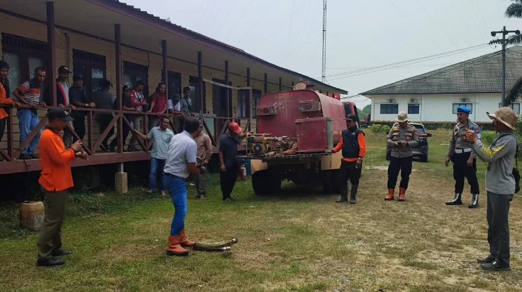 Kapolsek IPTU Jessi Dorong Penguatan Masyarakat Peduli Api di Belitang Hilir