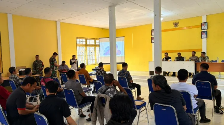 Mabes TNI Edukasi Warga Dedai Cegah Pembakaran Lahan