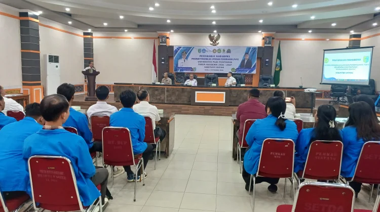 Bupati Sintang Dorong Mahasiswa PGRI Praktik Mengajar di Sekolah Pedalaman