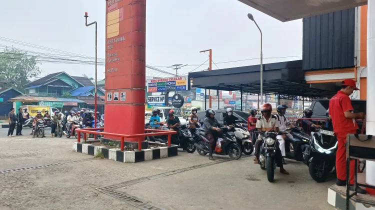 Pengecer Jual Pertalite hingga Rp20 Ribu