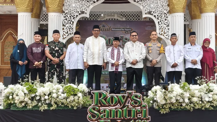 Bupati Sintang Buka Ajang Roy’s Santri Fest 2026