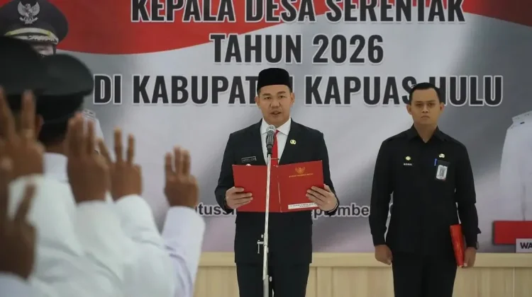 Ratusan Kades Dilantik, Bupati Kapuas Hulu Ingatkan Amanah dan Tanggung Jawab