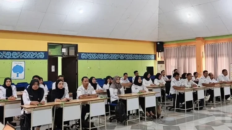 Dinkes Kapuas Hulu Perkuat Kompetensi Tenaga Entomolog Puskesmas