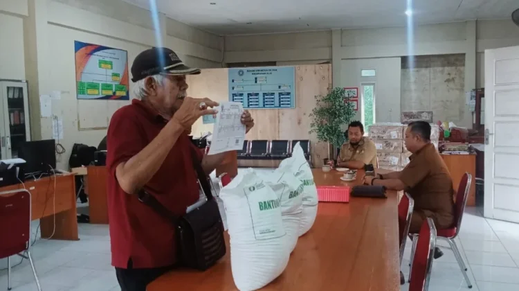 Bulog Sintang salurkan Bantuan Pangan Beras Alokasi Juli-September 2026