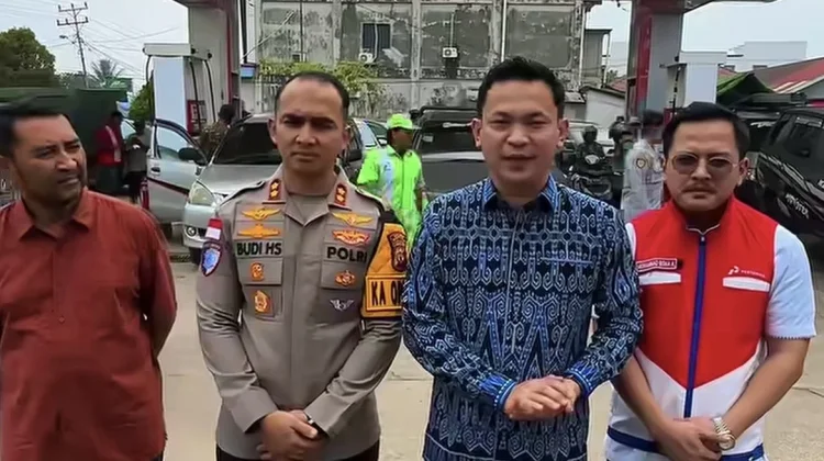 Ganjil-Genap Pertalite Diterapkan, Antrean SPBU Sintang Mulai Berkurang