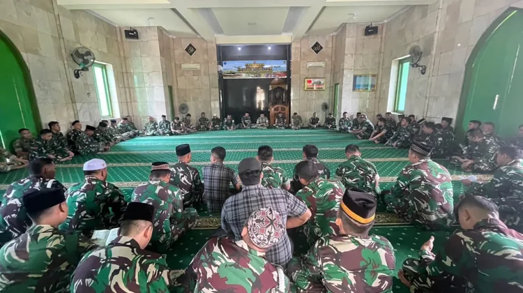 Gelar Doa Bersama HUT ke-81 TNI, Korem 121/Abw Pererat Semangat Kebersaman