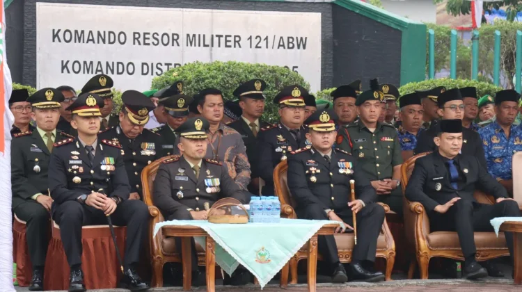 Kapolres Melawi Perkuat Soliditas dengan Kodim 1205/Sintang