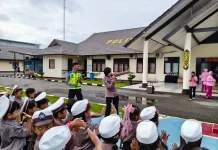 Poles Sekadau Edukasi Polisi Sahabat Anak