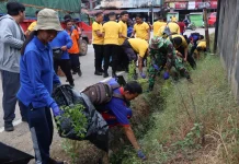 Warga Sekadau Menggelar Kegiatan Gerakan Indonesia Asri