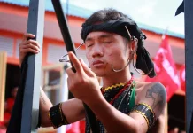 Mengenal Tatung Singkawang di Puncak Cap Go Meh
