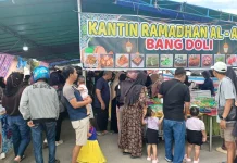 Berburu Takjil diPasar Juadah Masjid Al-Amin Sintang